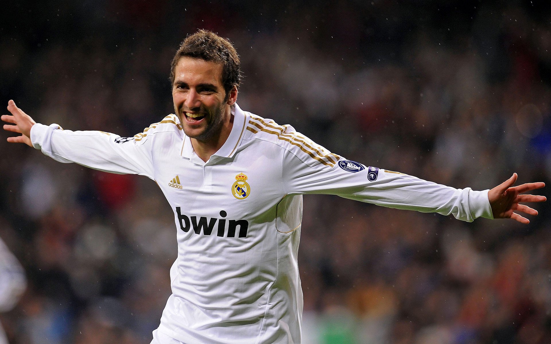 选秀直播:青训新兵的成长和挑战,青训选拔机制