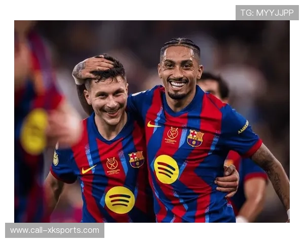 拉菲尼亚外脚背传球制作致命配合